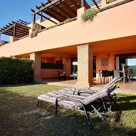 Apartment Golf Gardens