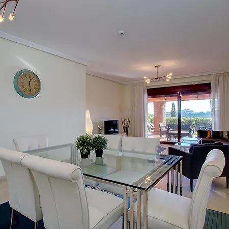 Golf Gardens Apartment Casares