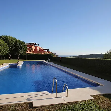 Apartment Golf Gardens Casares