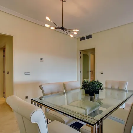 Apartment Golf Gardens Casares